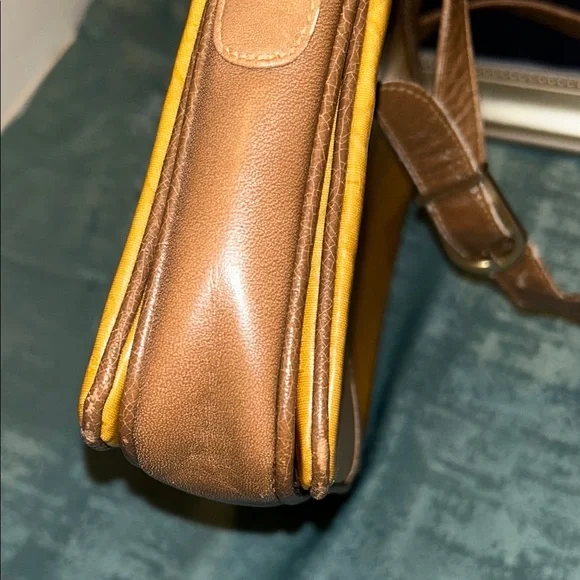 Vintage Givenchy Crossbody & Wallet Bundle – Project Lot - Picture 4 of 17